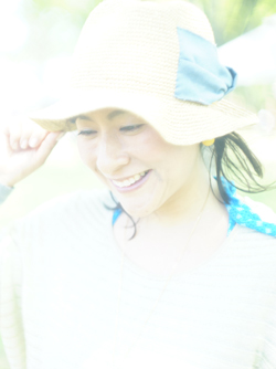 山本まりこ