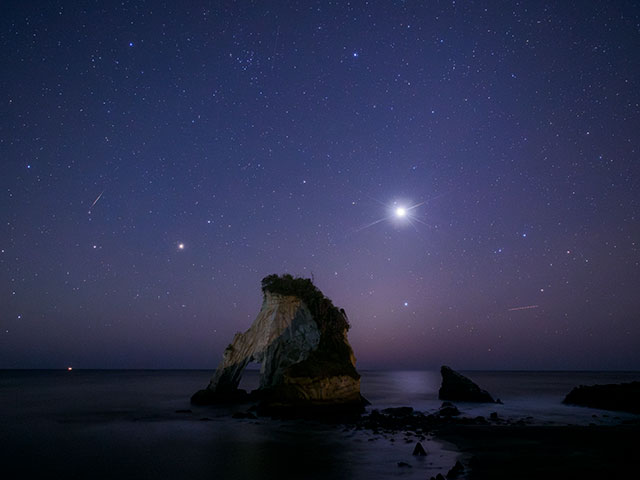 写真家 北山輝泰がM.ZUIKO DIGITAL ED 7-14mm F2.8 PROで撮影した流れ星の写真