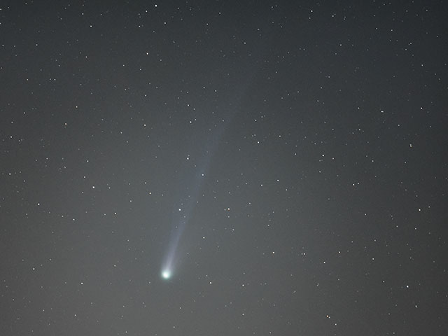 写真家 北山輝泰がM.ZUIKO DIGITAL ED 300mm F4.0 IS PROで撮影した彗星の写真